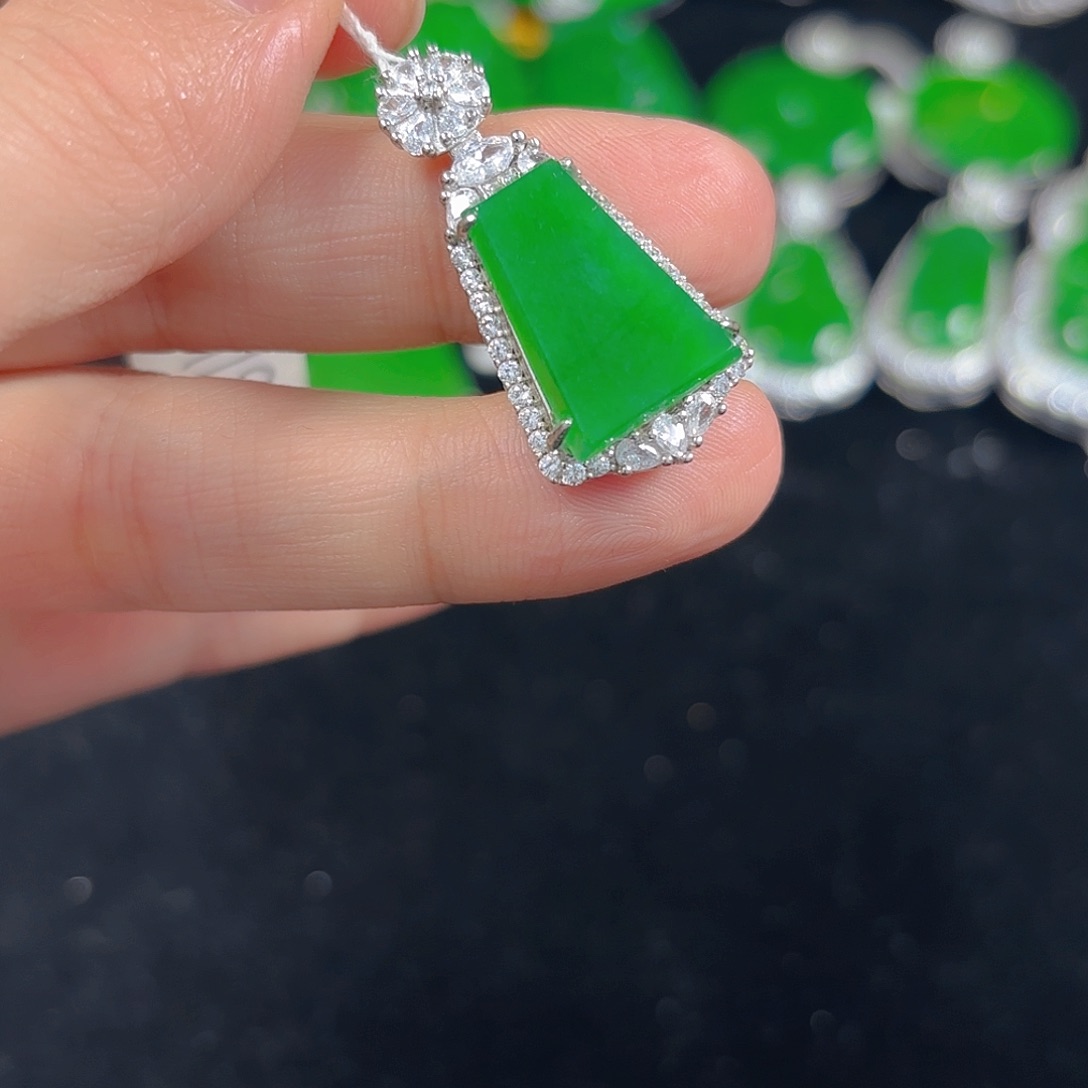 翡翠银S925镶嵌吊坠(不含链)