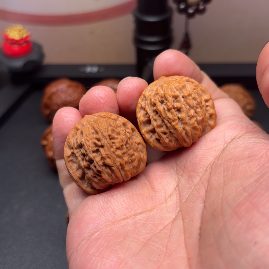 文玩核桃把件上**海四座楼