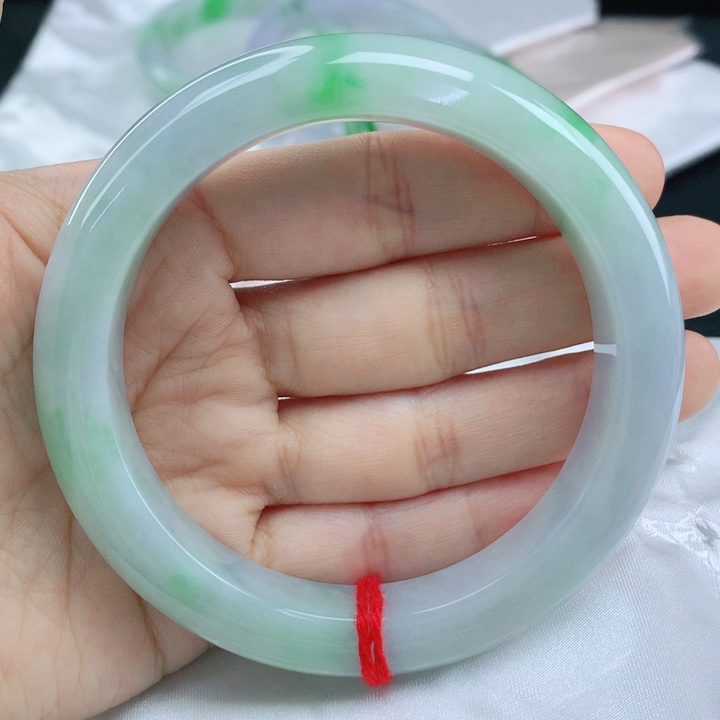 翡翠手镯未镶嵌白底青61