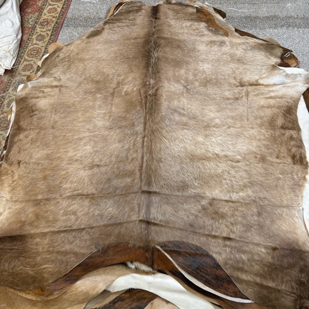 【本尼家】K1209 225×185cm专拍牛皮地毯家用轻