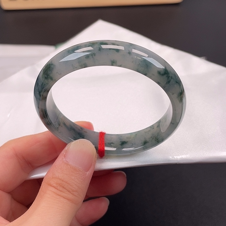 翡翠未镶嵌手镯贵妃10