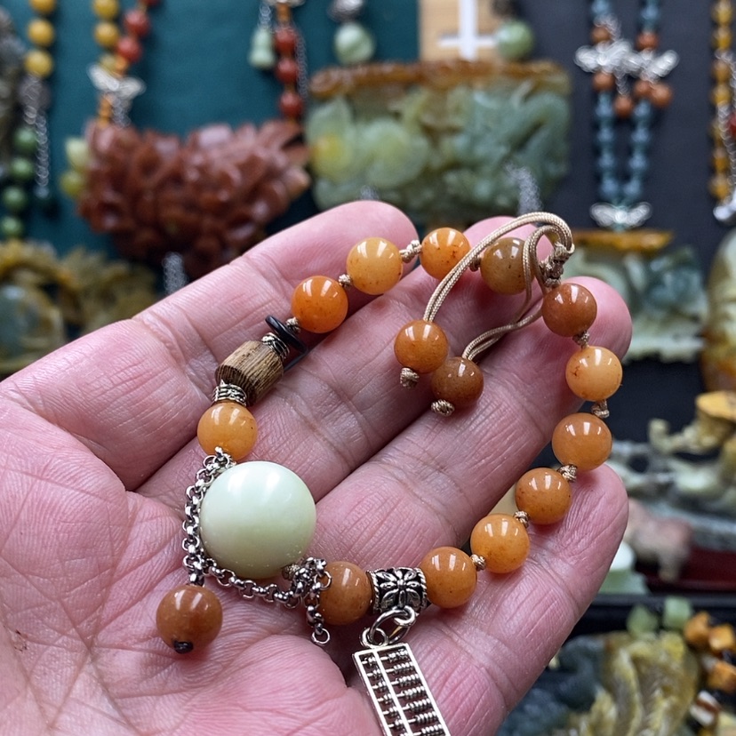 【闪购商品】蛇纹石玉手链未镶嵌