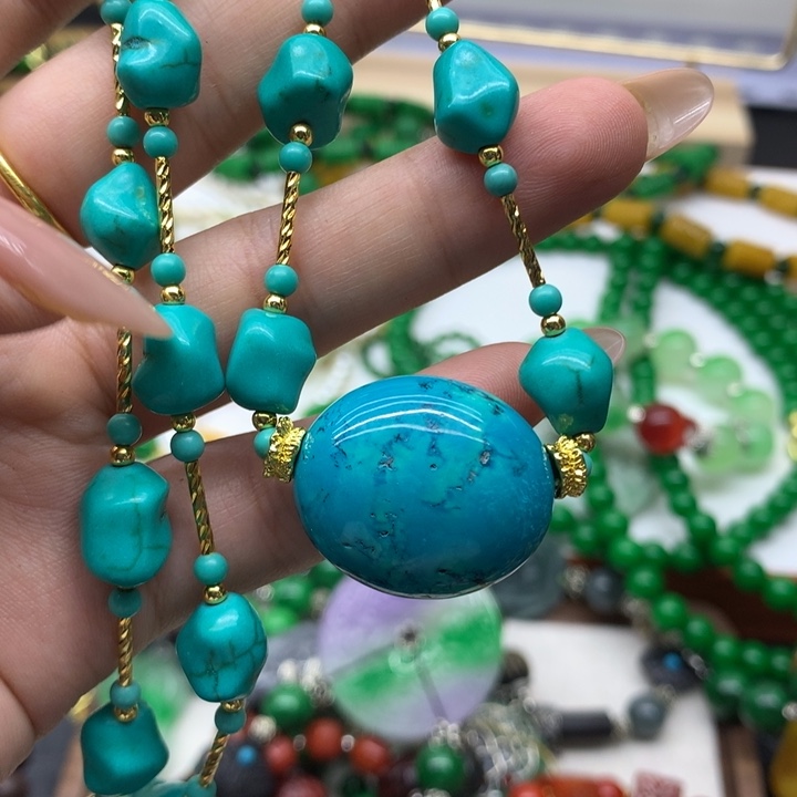 玛瑙/玉髓颈饰合金吊坠