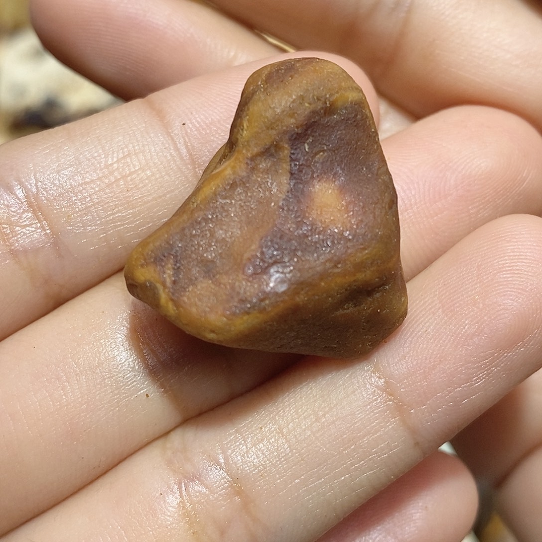 定制琥珀蜜蜡原石