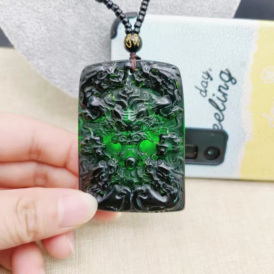 药珀龙牌项链（无礼盒）586