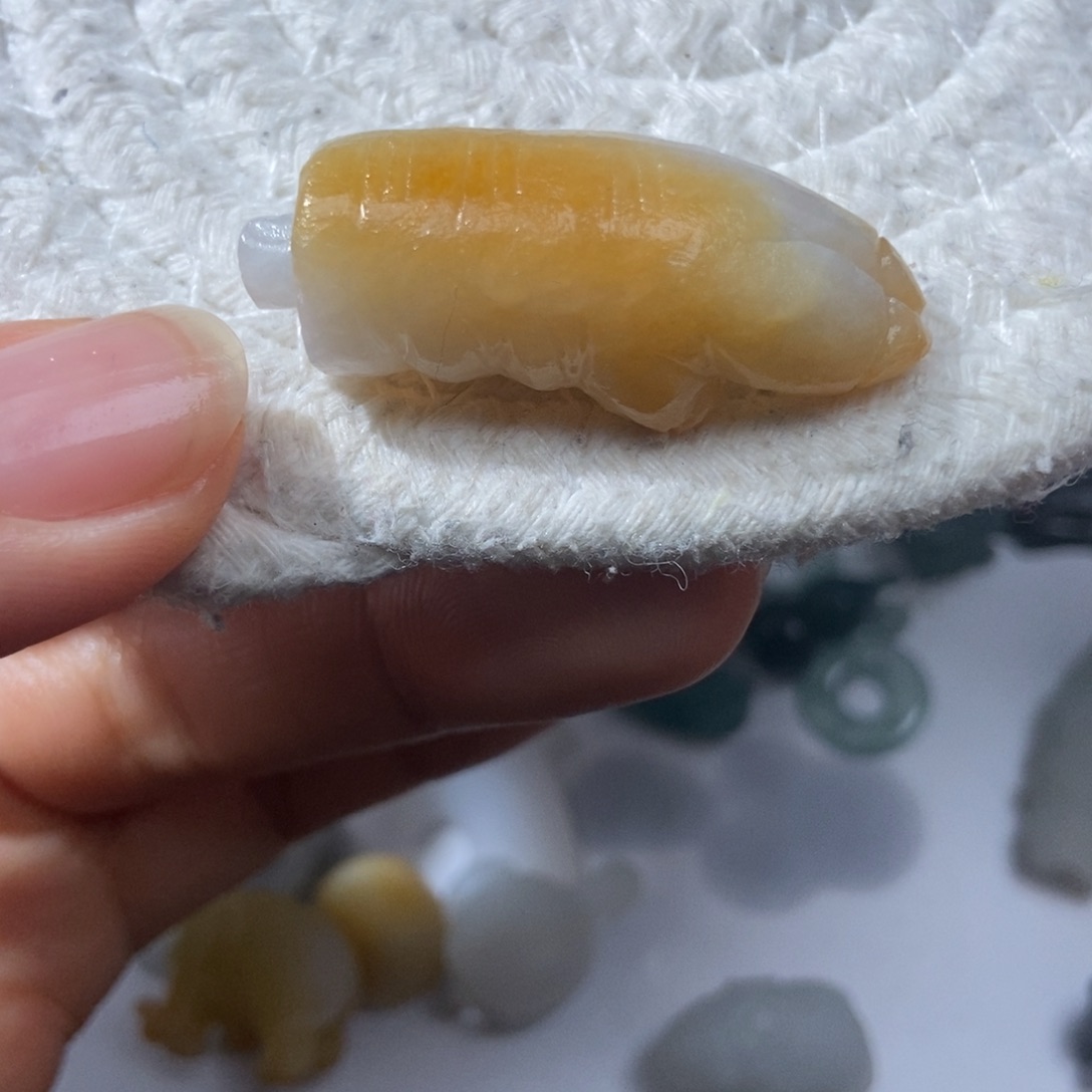 定制翡翠未镶嵌翡翠38.3*16.4*12.5