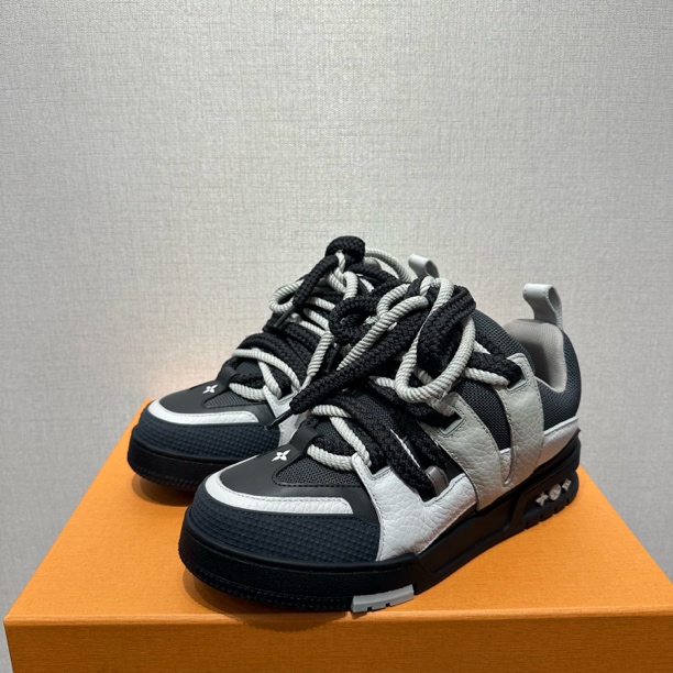 99新 LouisVuitton/路易威登 黑灰色skate低帮板鞋/39码 