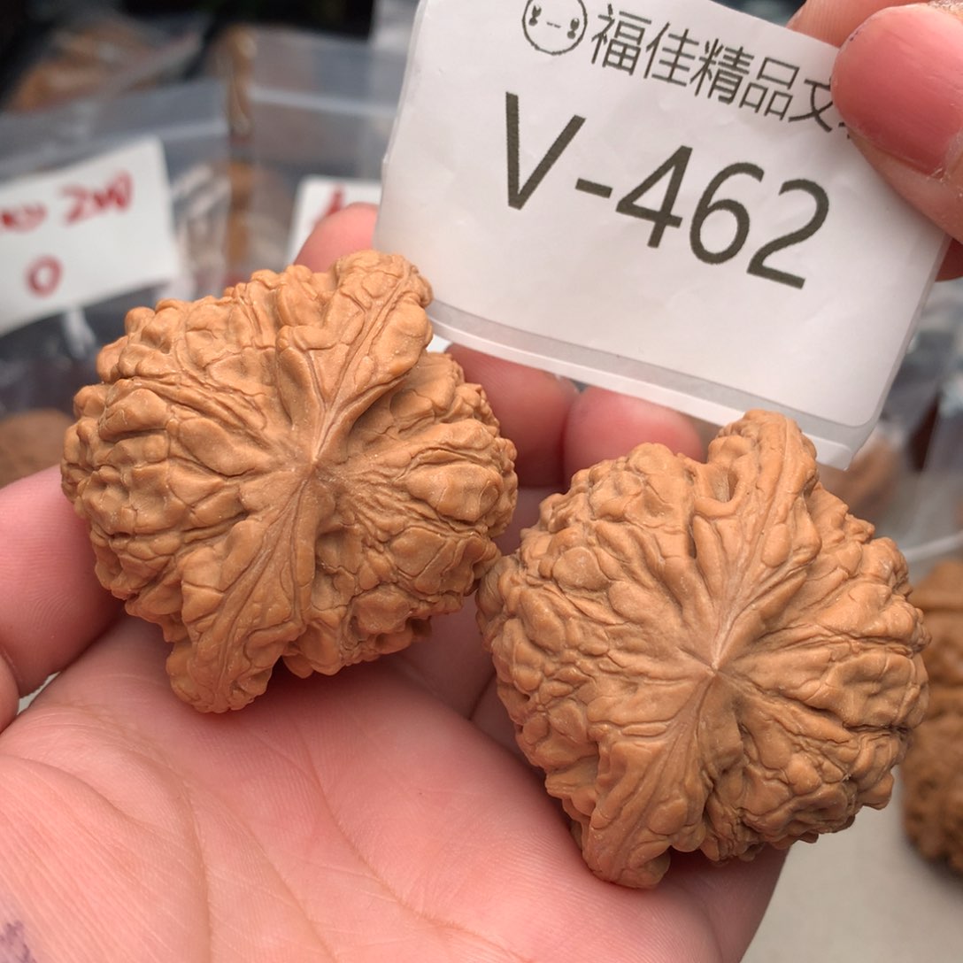 文玩核桃把件51龙鼎…………..