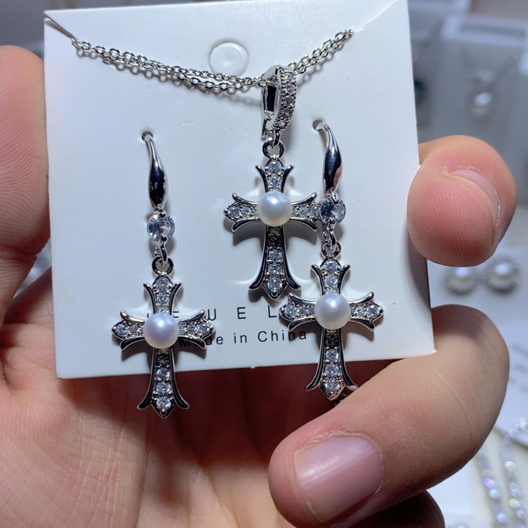 耳饰银S925镶嵌淡水珍珠