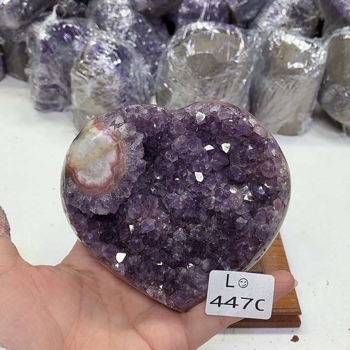 水晶摆件未镶嵌天然紫水晶