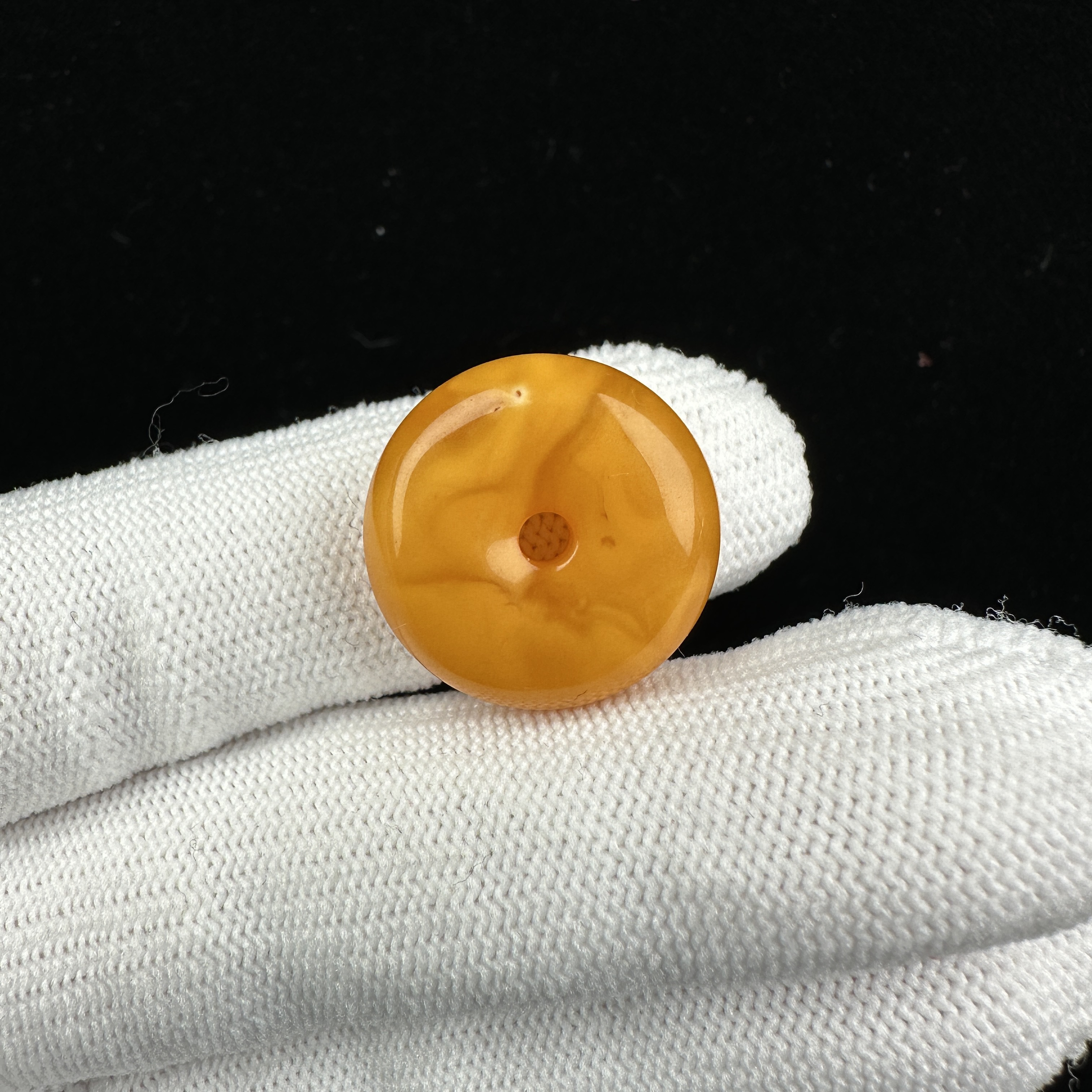 B9194天然俄料老蜜蜡平安扣20x7.4mm 1.9克 一物一图 支持鉴定