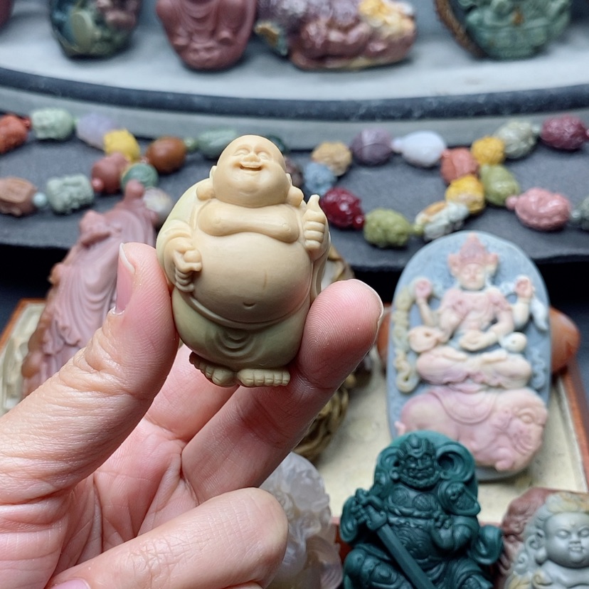 【闪购商品】定制石英质玉吊坠未镶嵌