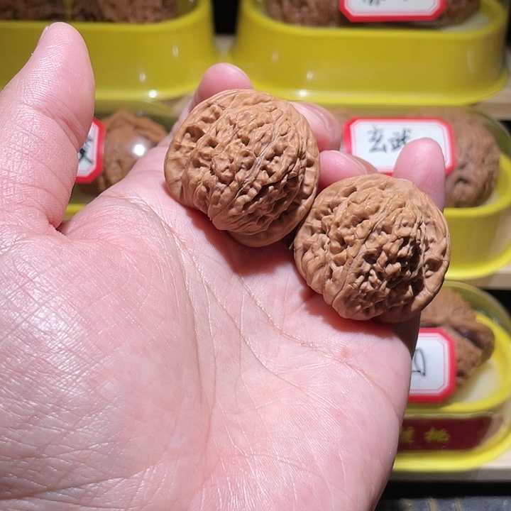 文玩核桃把件四座楼3.5