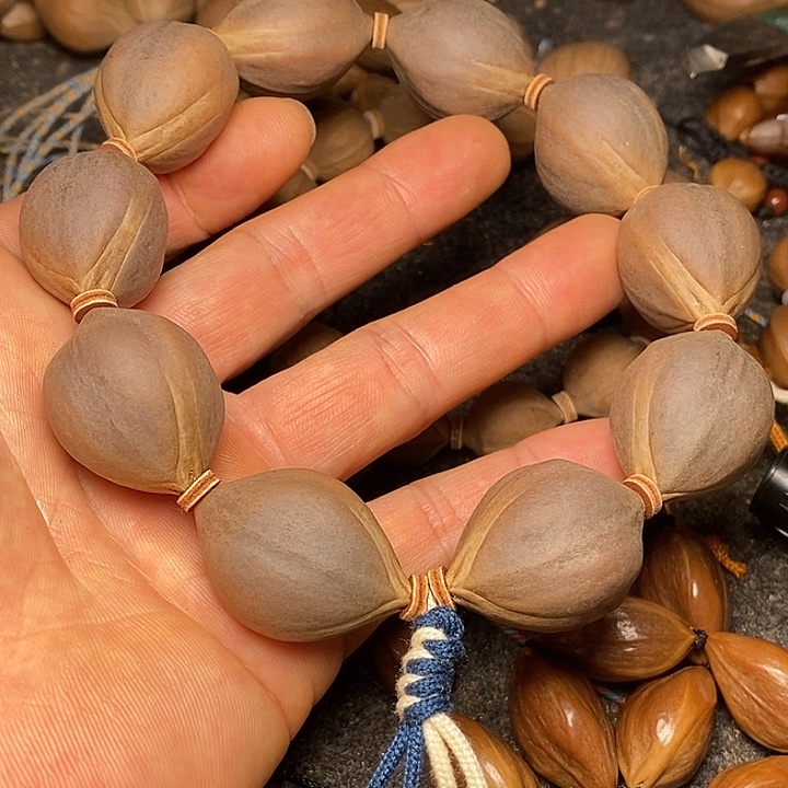 手串橄榄核44号2.2紫皮