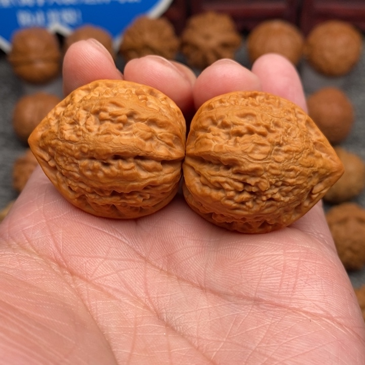 文玩核桃把件…………