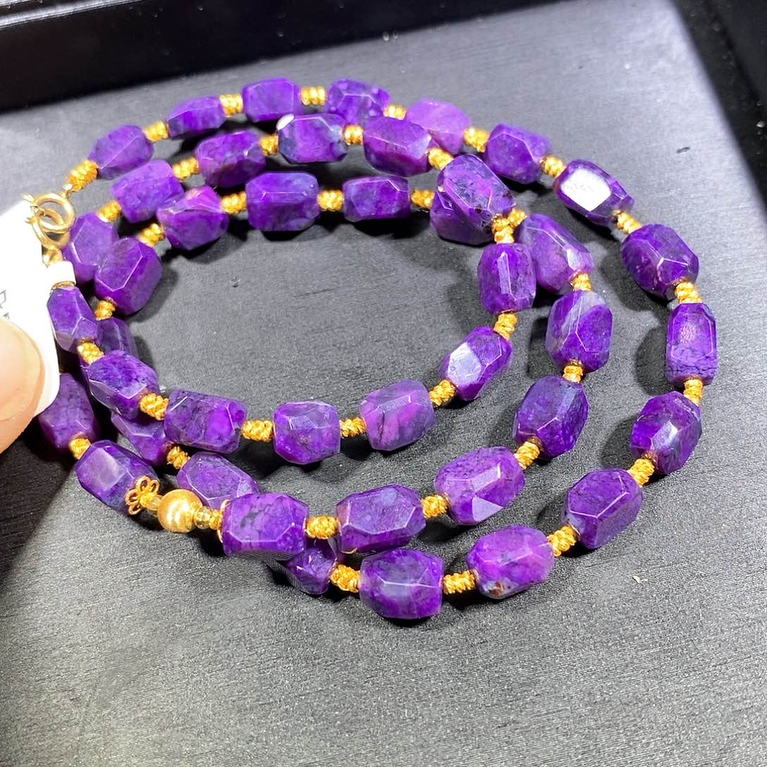 苏纪石（舒俱来）未镶嵌南非老矿舒俱来凝胶紫钻切项链