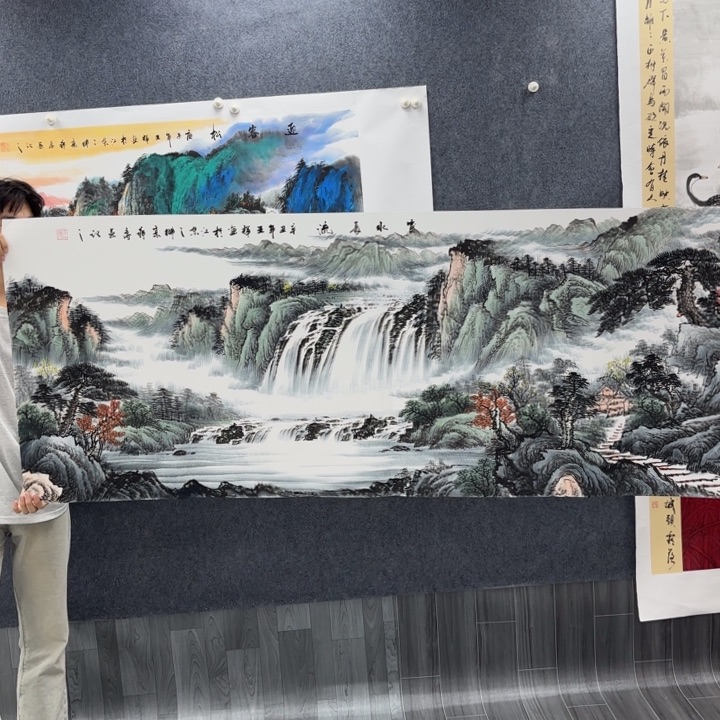 字画等多种形式的艺术作品和