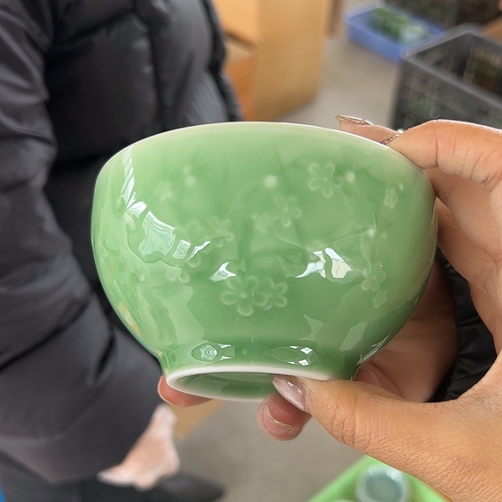 青瓷小米茶器龙泉青瓷