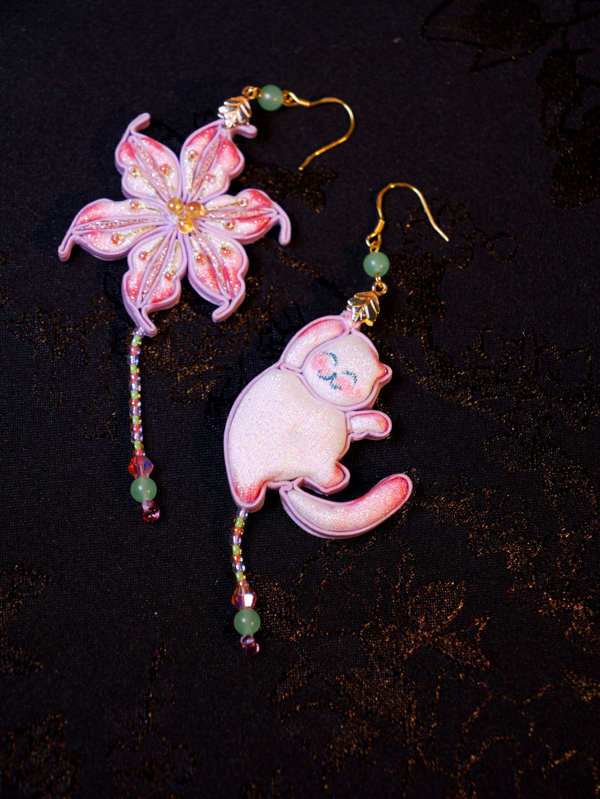 【小喜·裳欢喜】'香引猫栖耳钉'新中式手工盘扣汉服