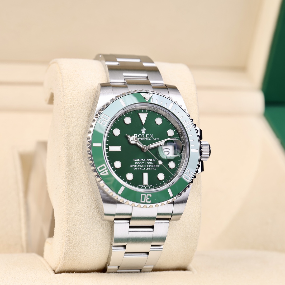 95新 Rolex/劳力士 116610绿水鬼 40mm 2019年5月保卡 已停产