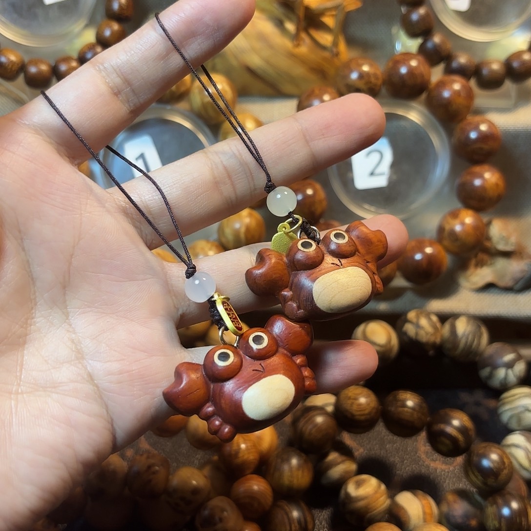 非洲紫檀（红花梨）红花梨螃蟹手机链