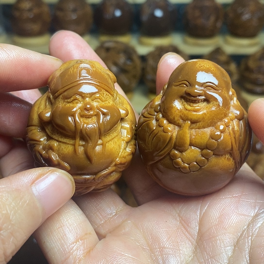 【闪购商品】核桃木/黑胡桃（胡桃木）橄榄核雕工艺3.6