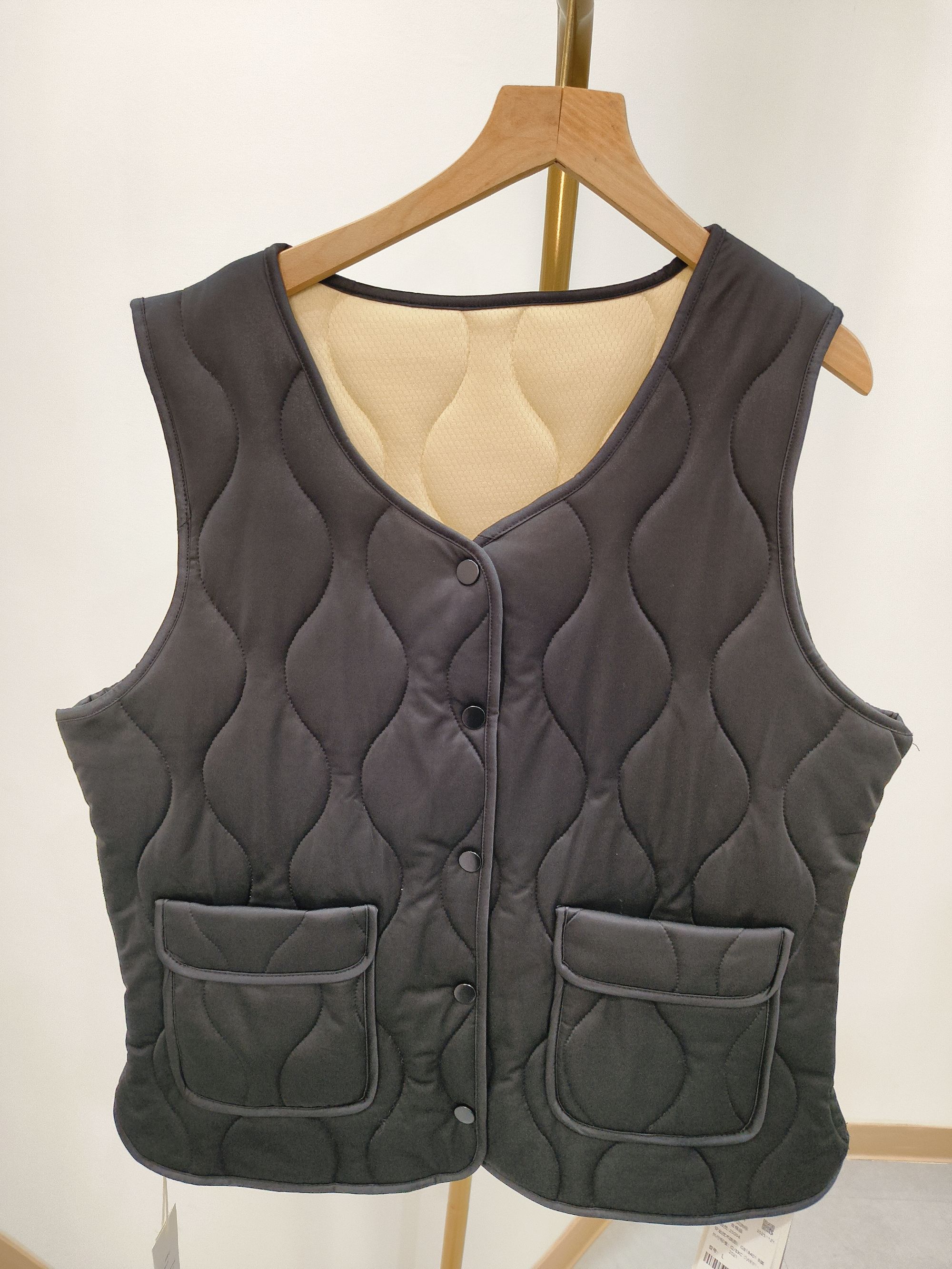 W1319常规纯色休闲风女装加绒网红马夹休闲保暖