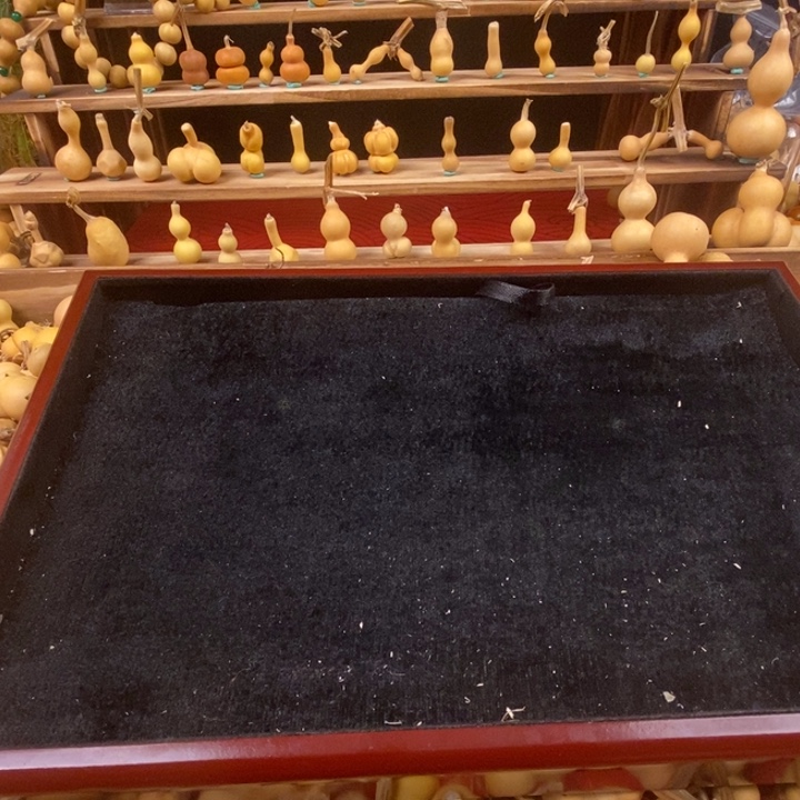 小***饰大叶紫檀（黑酸枝木类）