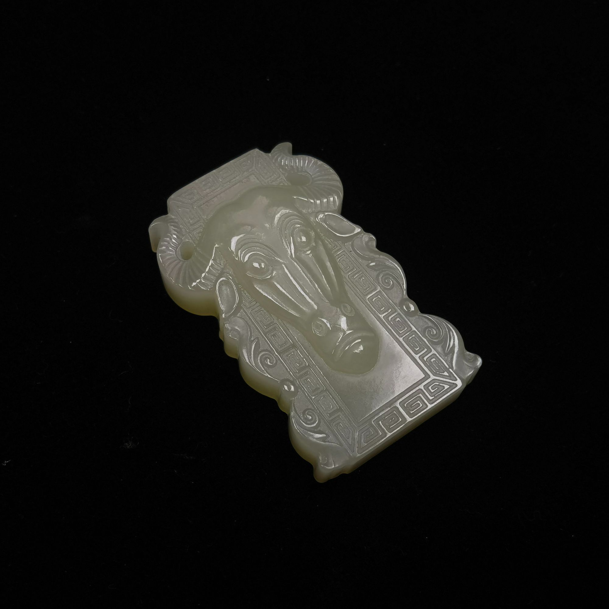 和田玉牛头玉牌SDHBT1377