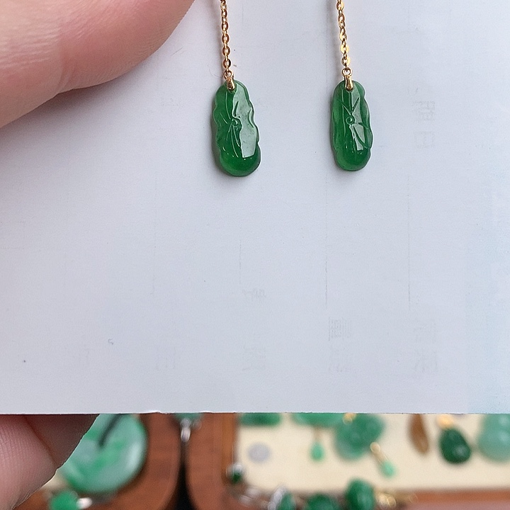 颈饰18K金镶嵌翡翠7522577778