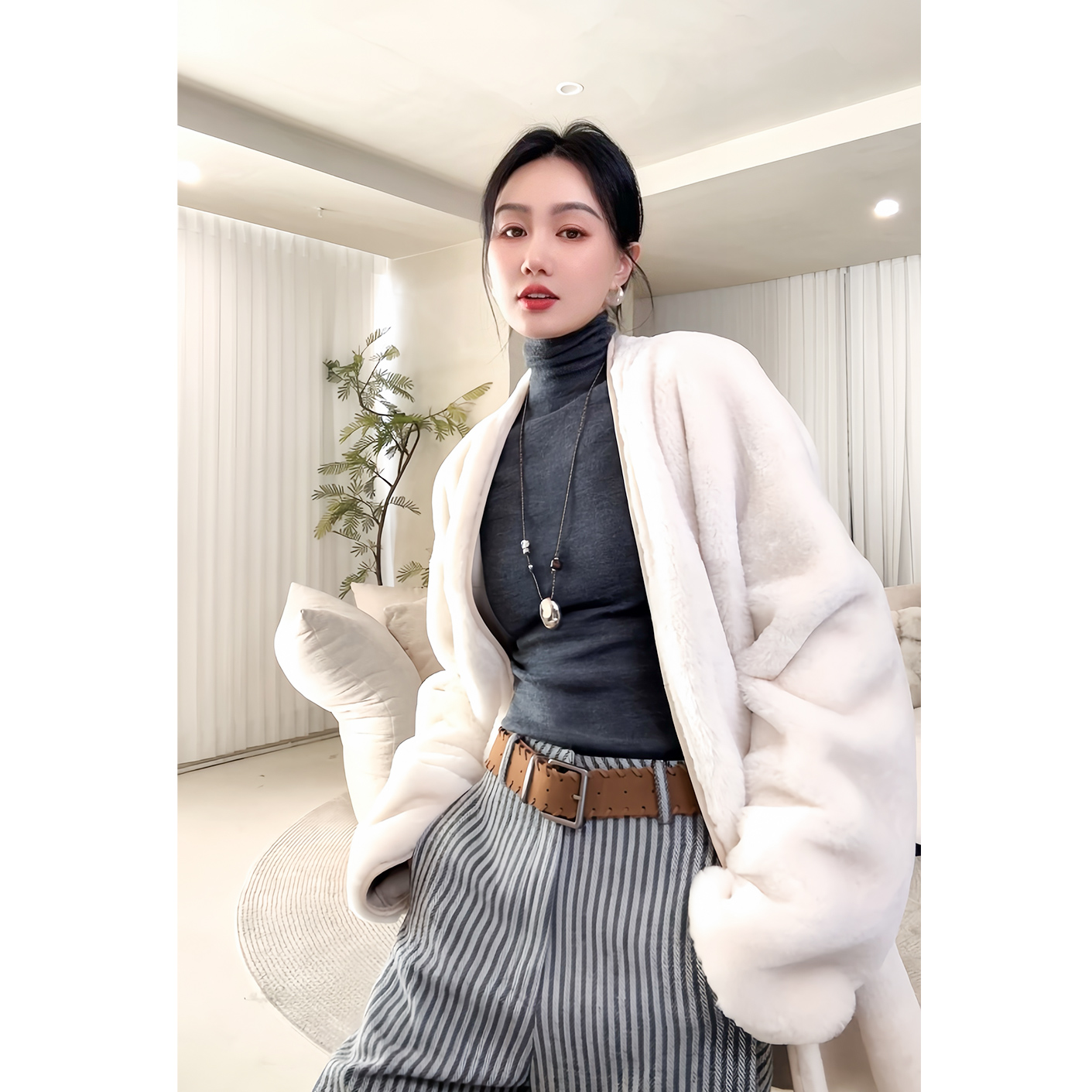 冷玩 软糯超细美利奴幼崽羊皮毛一体 中长款宽松外套 09MS2513