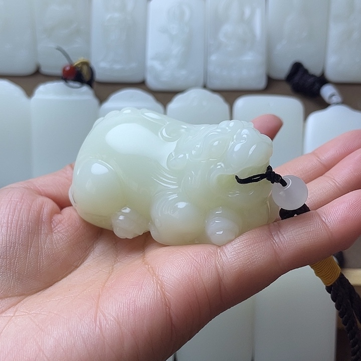 清***忧貔貅25863693844996