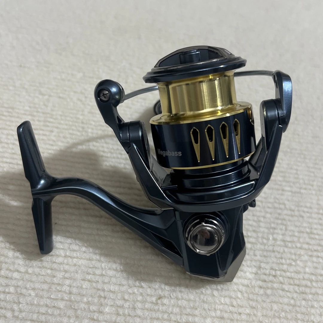 2500型远投纺车轮适合路亚海钓
