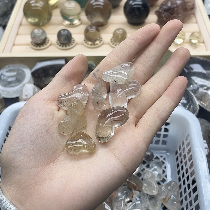 大***妈珠宝半成品未镶嵌发晶231