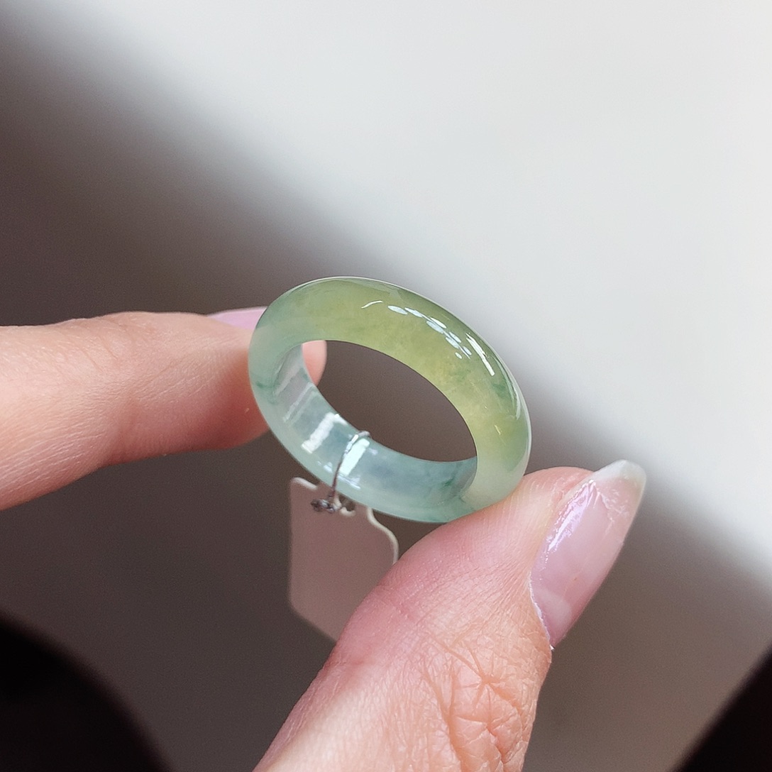 翡翠戒指未镶嵌18号