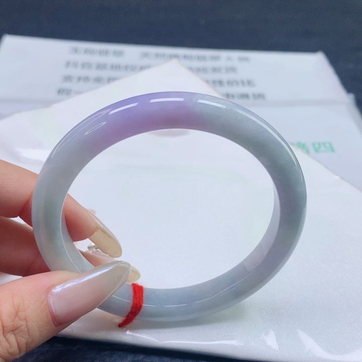 我***我翡翠未镶嵌手镯5859