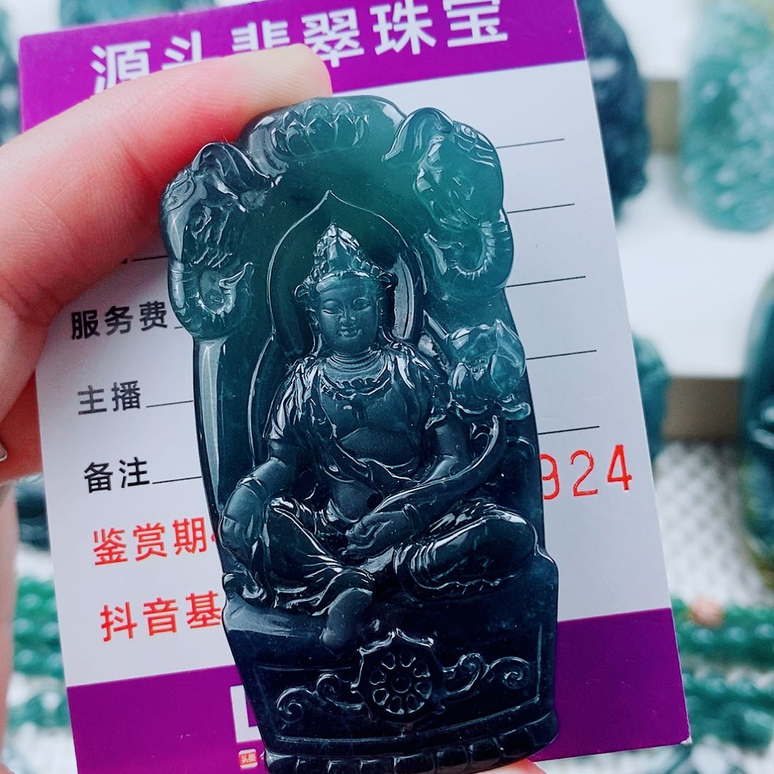 翡翠颈饰未镶嵌k**k纯天然a货翡翠