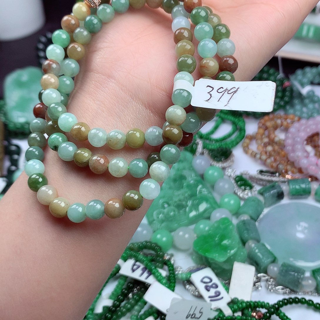 翡翠未镶嵌颈饰项链