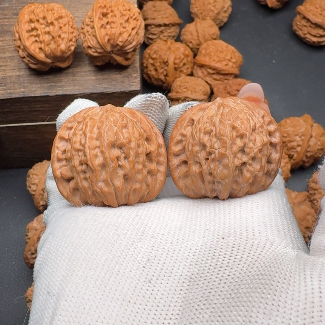 文玩核桃吊坠38磨盘045