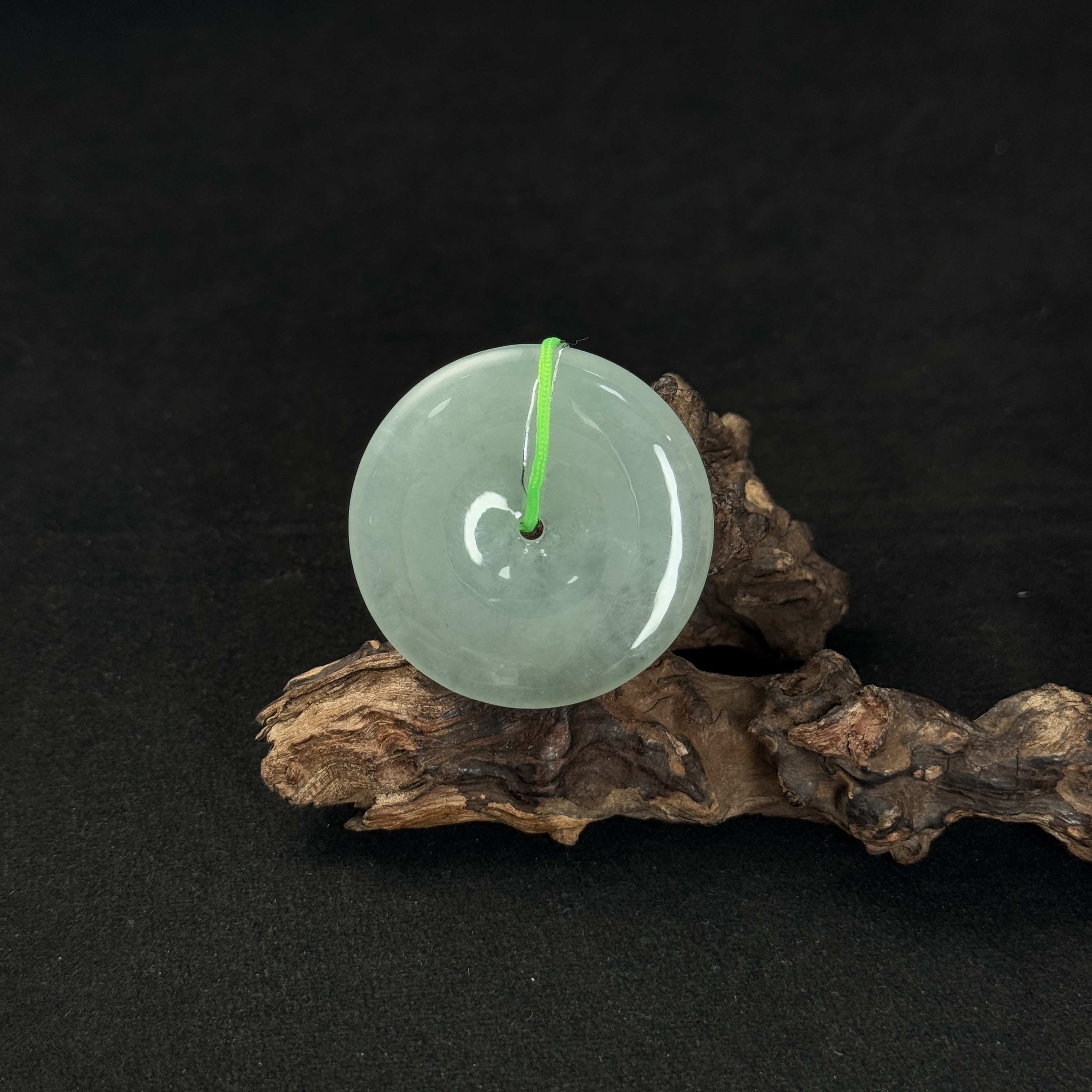 【诚翠拍品第一百零六期午】翡翠109吊坠LML9017