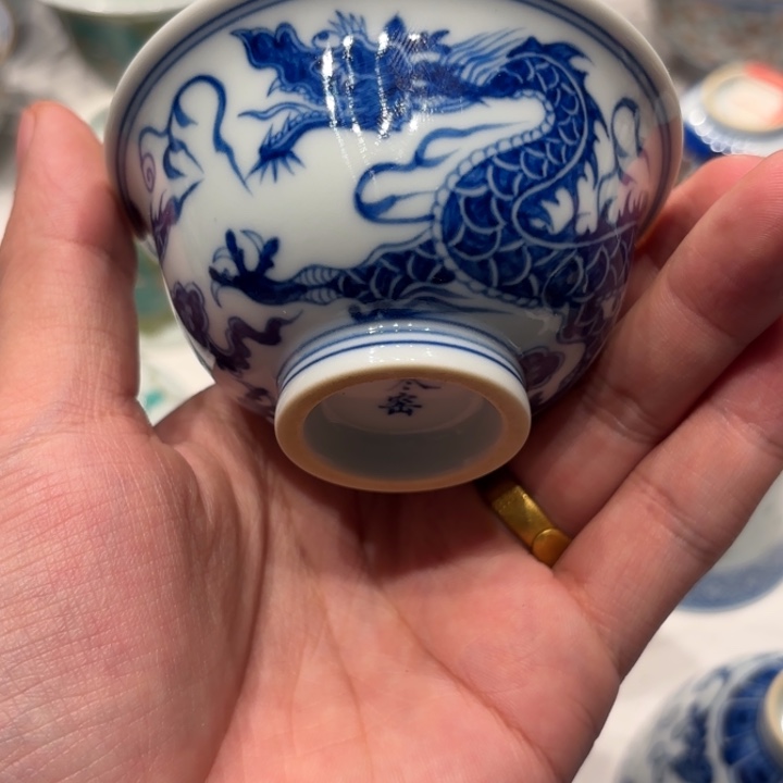 景德镇陶瓷杯子的