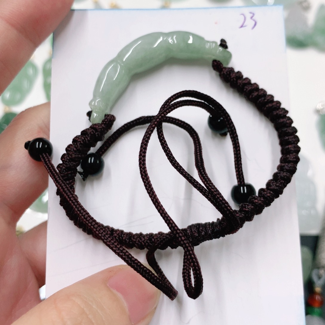 翡翠颈饰未镶嵌12222121