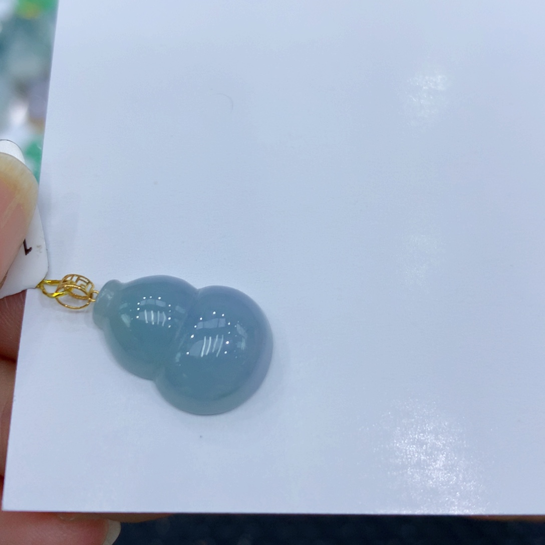 翡翠颈饰18K金镶嵌葫芦