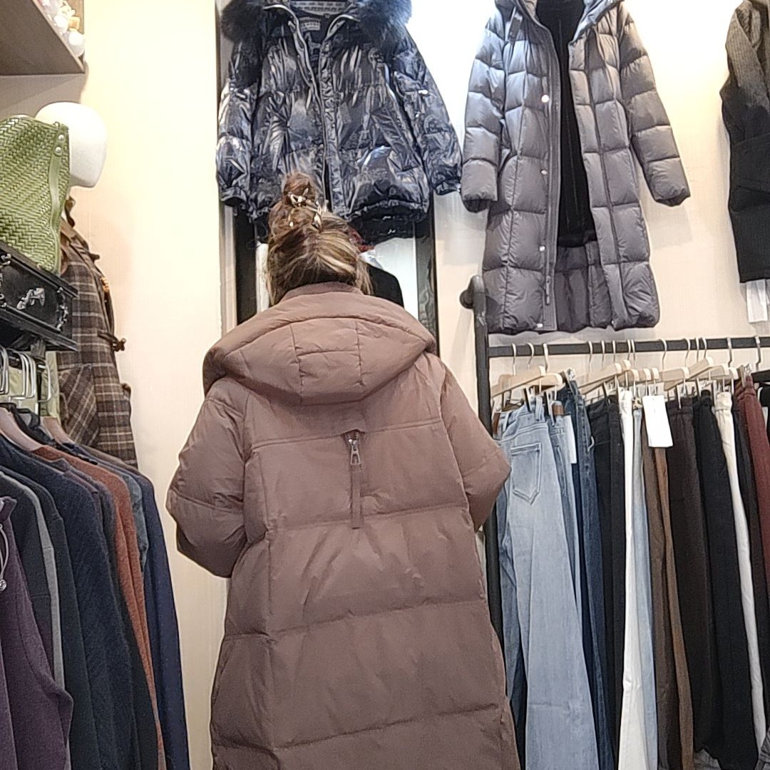 中年人的 新款春装中长款式里面加棉的，百搭款