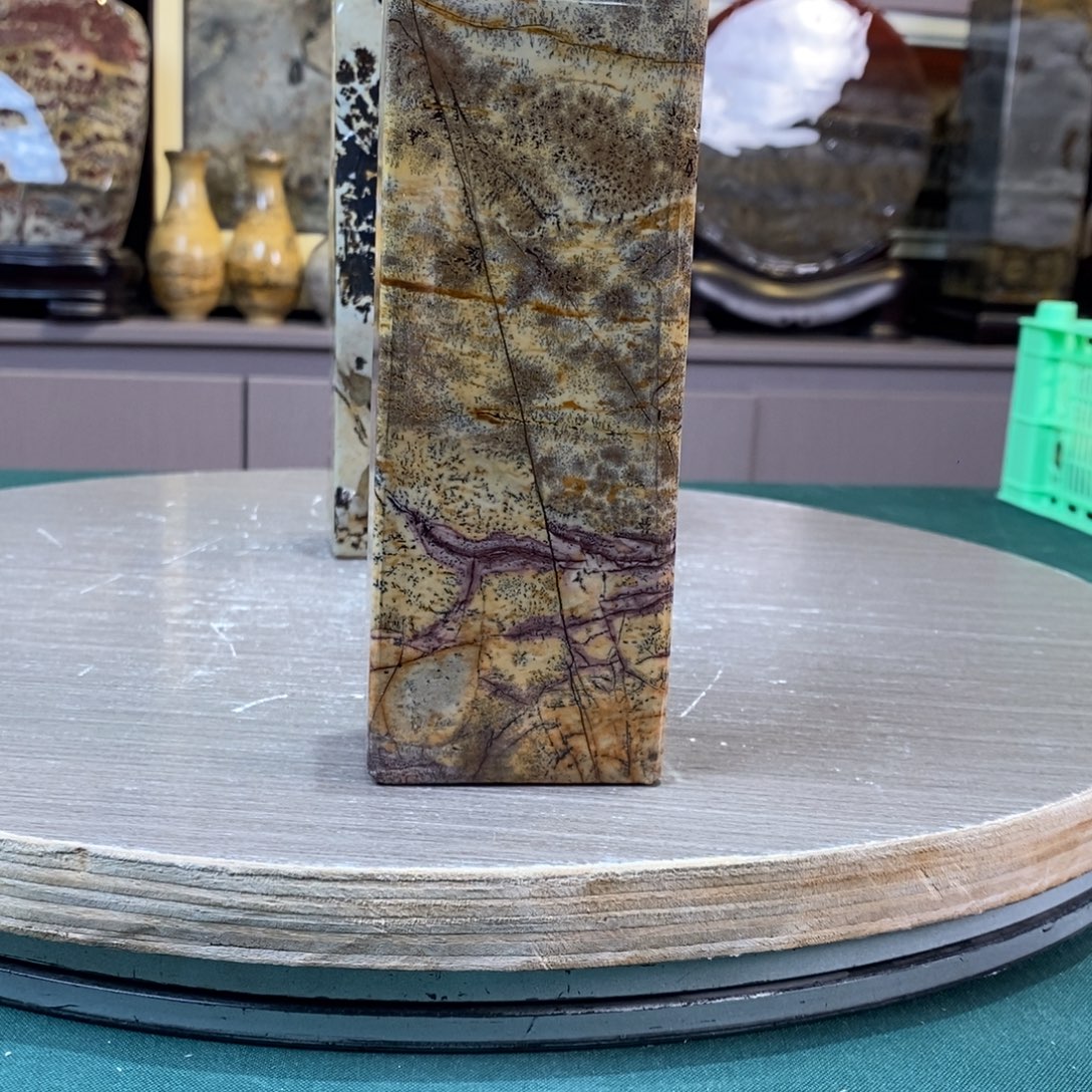 云***烟石材广西国画石草花石