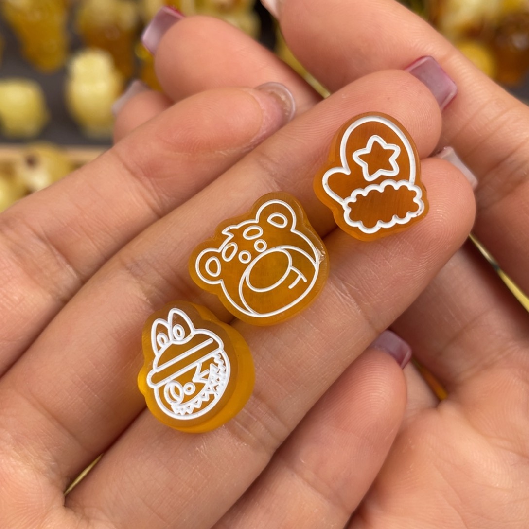 琥珀裸石未镶嵌蜜蜡