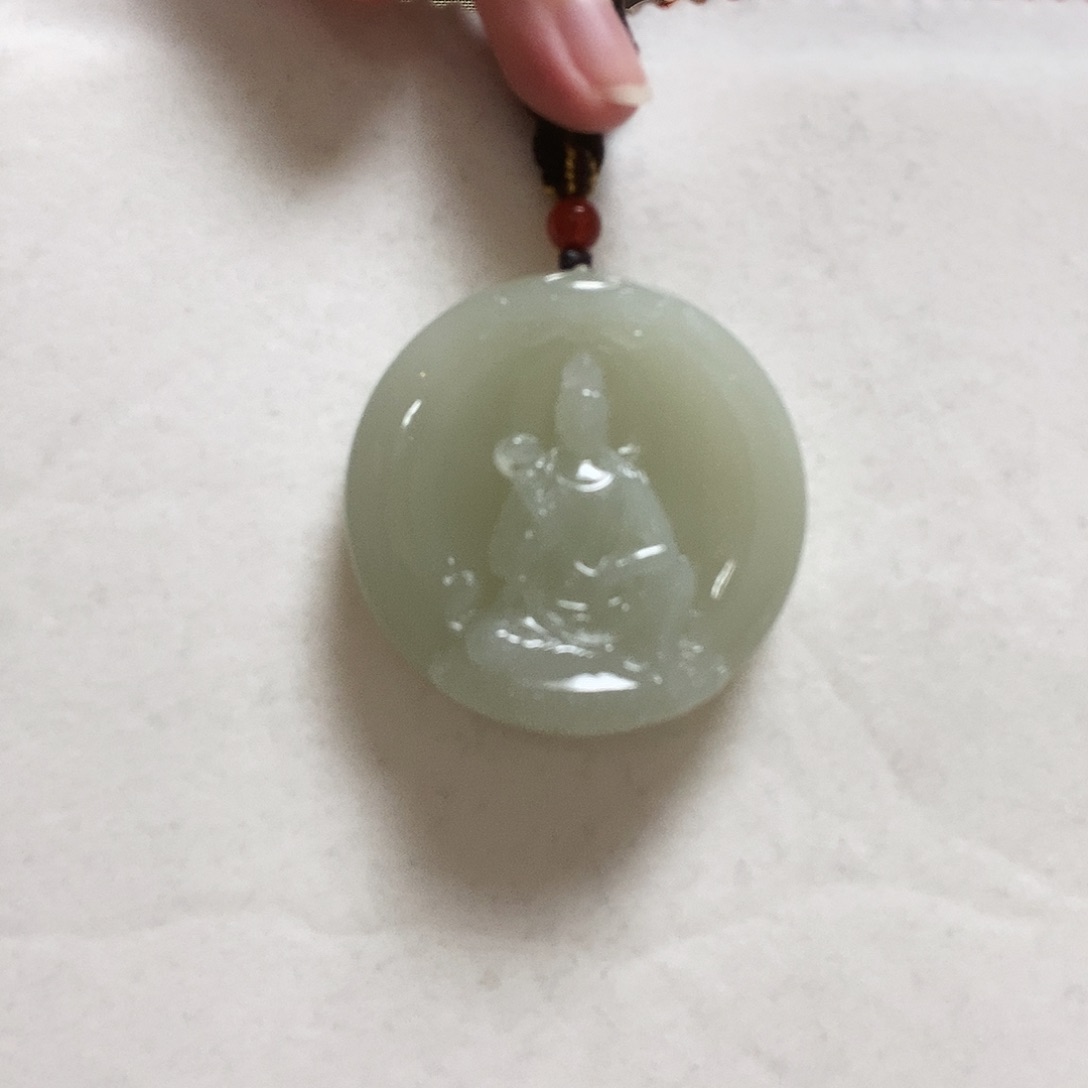 和田玉颈饰未镶嵌简单