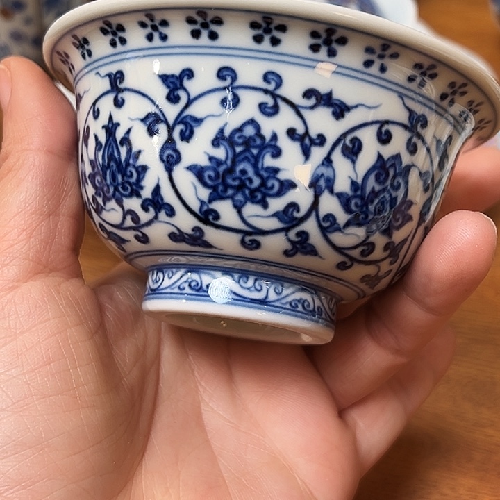 乎雨良物仿明缠枝压手