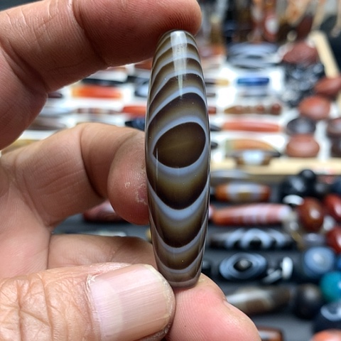 玛瑙/玉髓颈饰合金