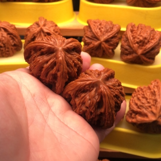 今***飞吊坠文玩核桃核桃